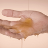 L'Huile lavante, une formule sans savon, hydratante et apaisante - MÊME Cosmetics