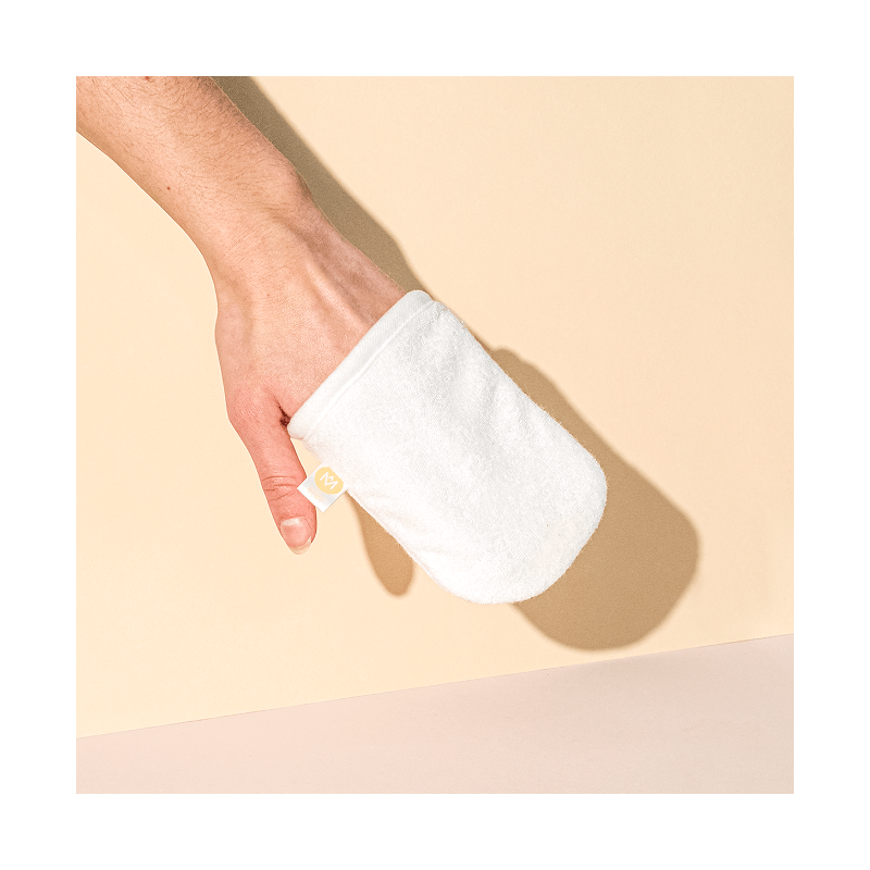 The make-up remover glove, for zero waste make-up removal - MÊME Cosmetics