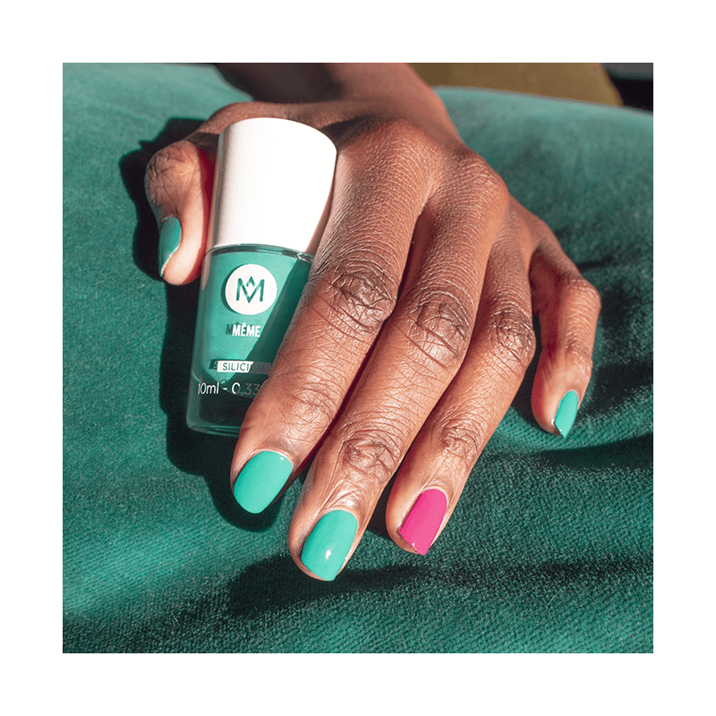 Vernis à ongles couleur été - MÊME Cosmetics