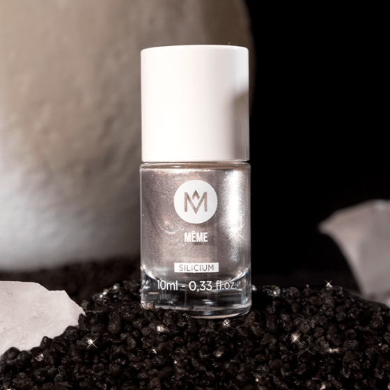 Vernis à ongles argenté - MÊME Cosmetics