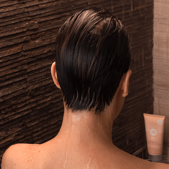 Natural gentle shampoo for regrowing hair and sensitive scalp - MÊME Cosmetics