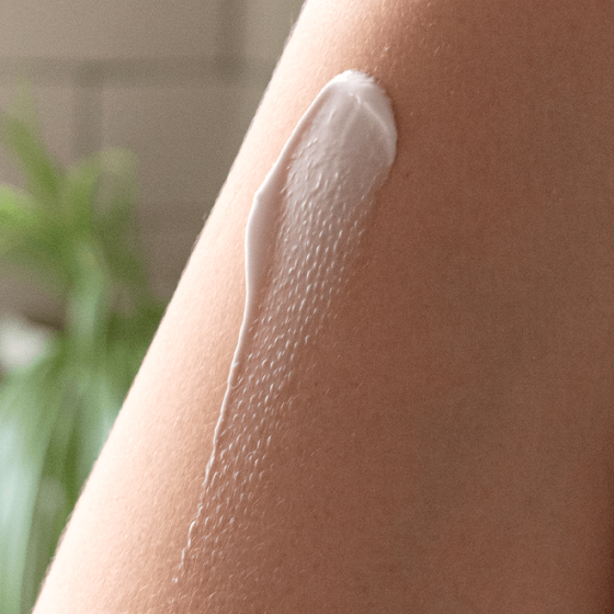 Crème hydratante le corps pour peau atopique ou sensibilisée par les traitements anticancéreux - MÊME Cosmetics