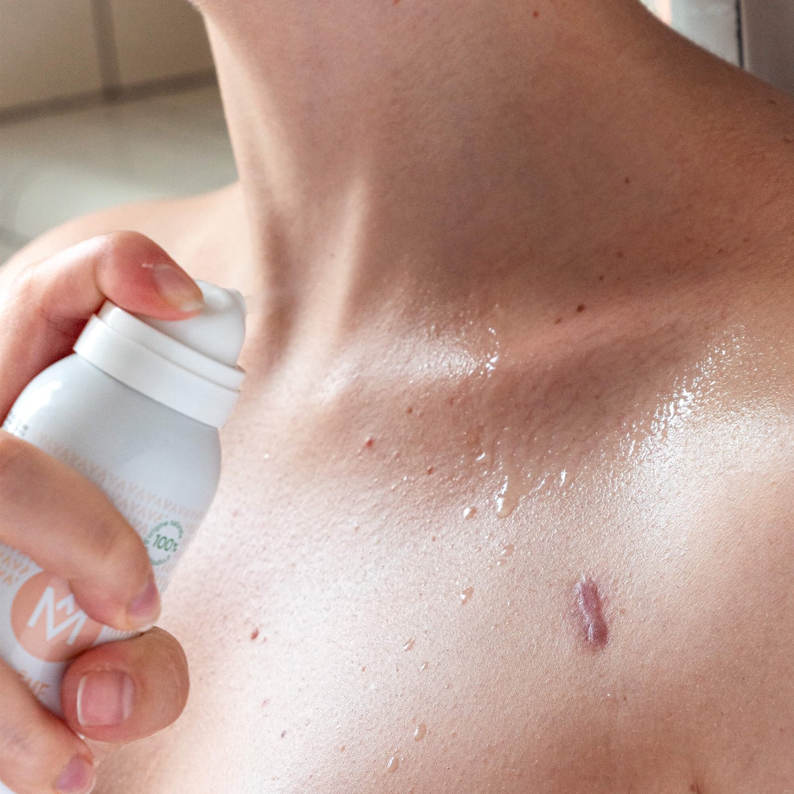 Eau de soin protège la peau de la déshydratation - MÊME Cosmetics