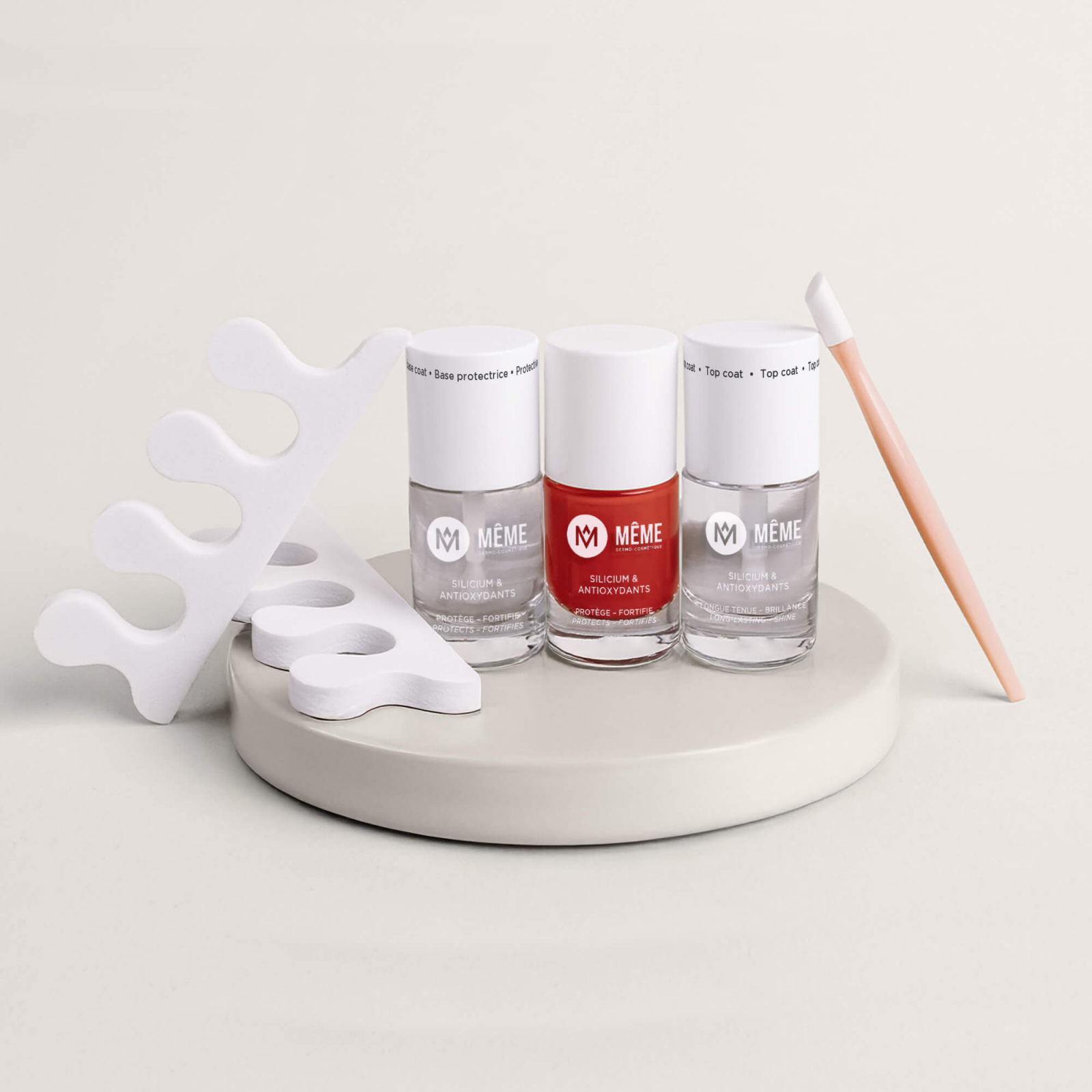 Manicure and pedicure accessories kit for a successful makeover - MÊME Cosmetics