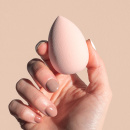 Make-up sponge to apply BB cream - MÊME Cosmetics