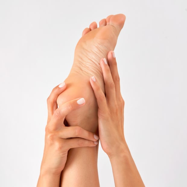 MÊME care for cracked skin