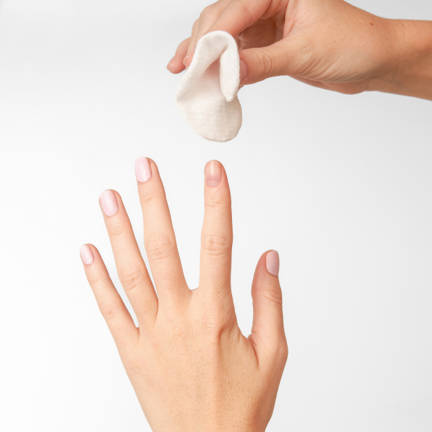 Oily Nail Polish Remover - MÊME Cosmetics