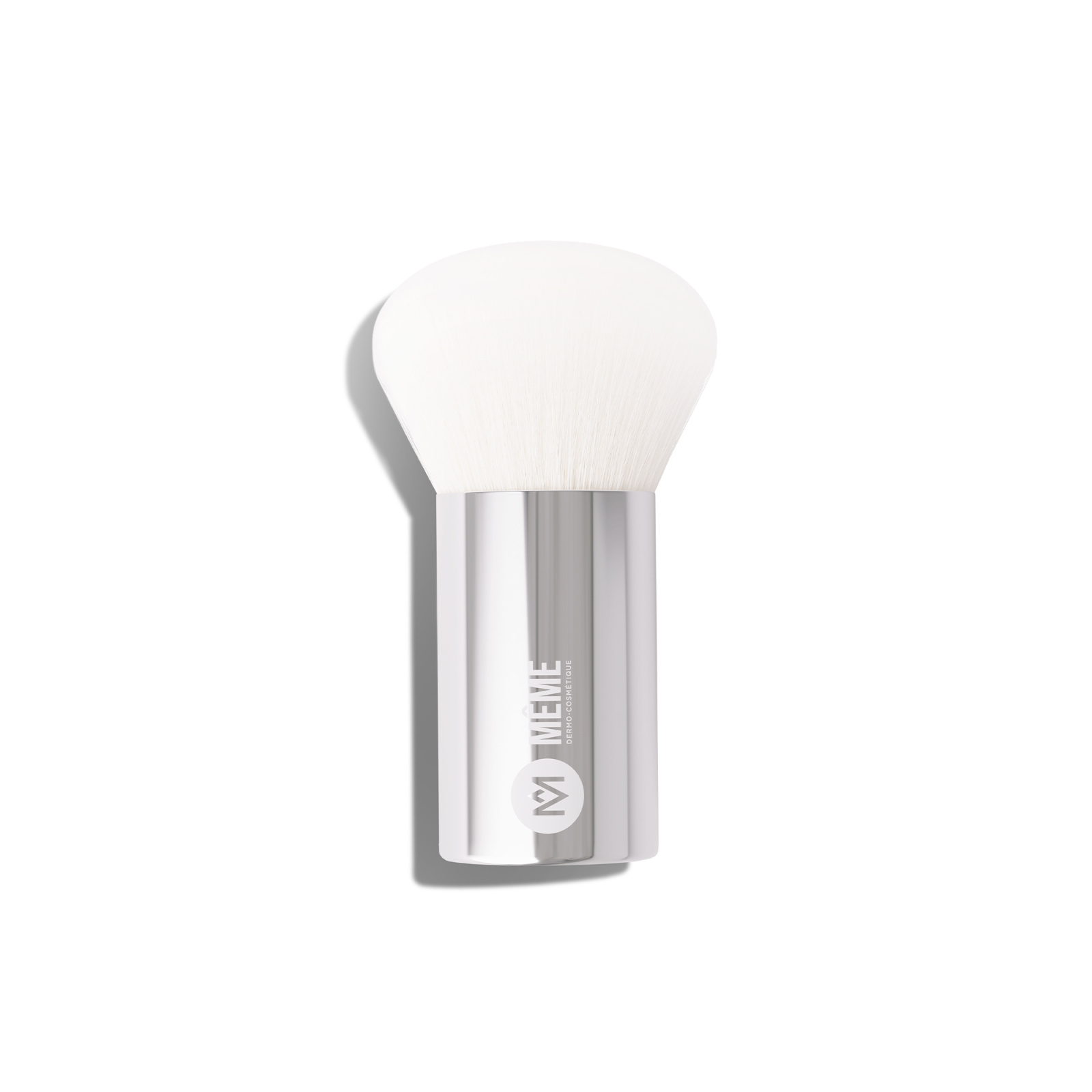 MÊME’s mini Kabuki Brush with synthetic bristles and aluminium handle.