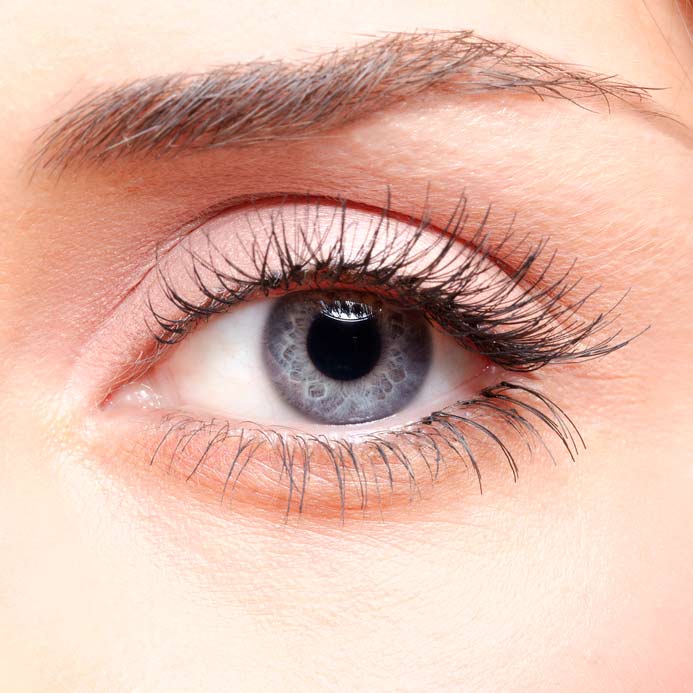 meme-cosmetics-Traitements-anticancéreux-favoriser-repousse-cils-sourcils