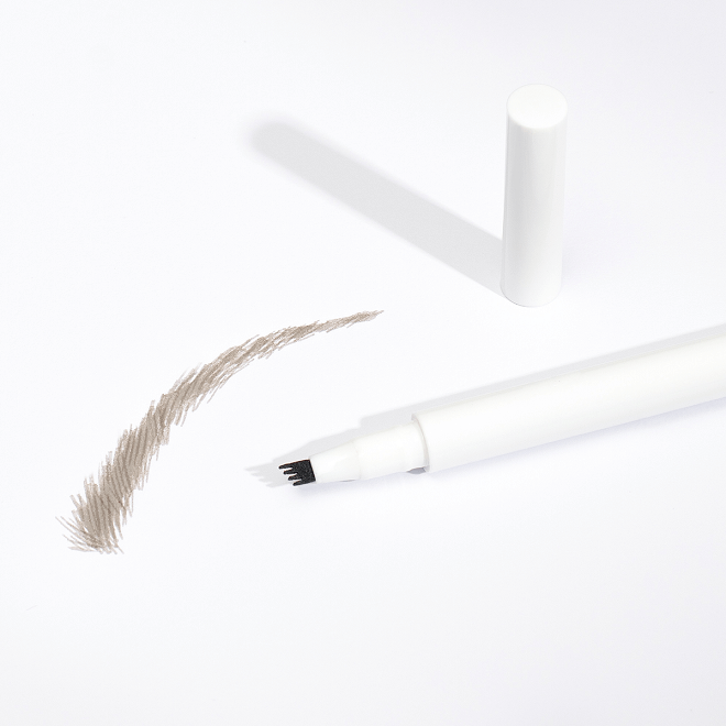 feutre-cils-et-sourcils-même-cosmetics-maquillage-cancer-redessiner-naturel