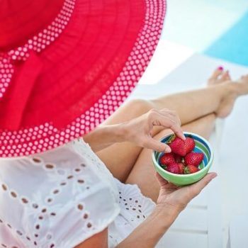 Cancer : tuto maquillage pour un joli hâle… sans soleil !