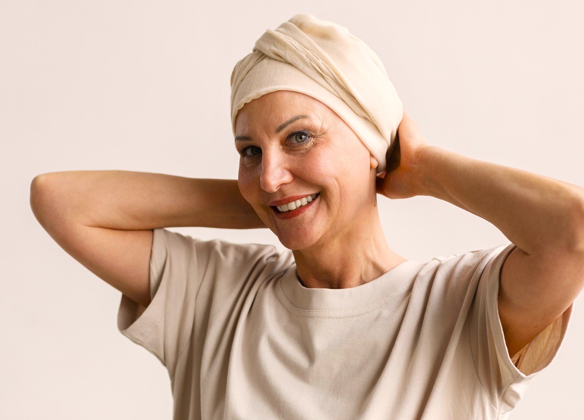 Comment nouer son foulard pendanr la chimio - MÊME Cosmetics