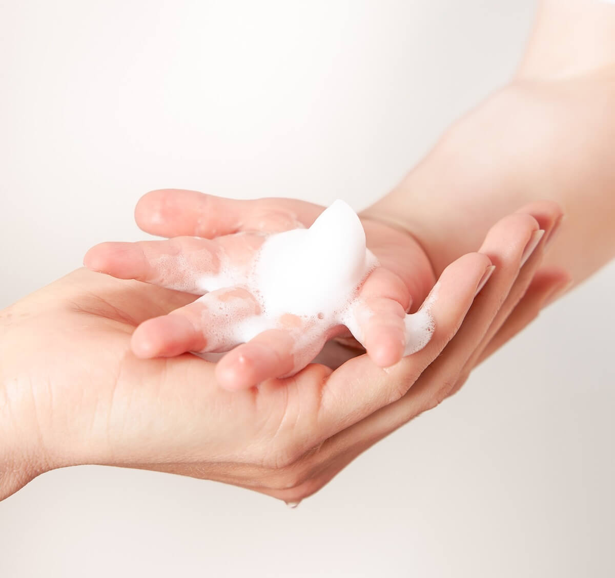 MOUSSE DESINFECTANTE_POUR_ENFANTS