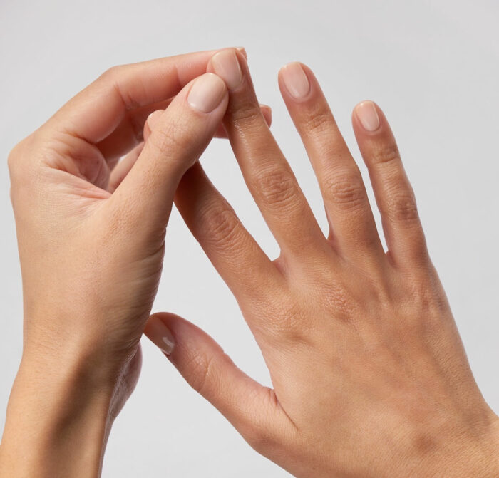Réalisez votre diagnostic des ongles en quelques clics !