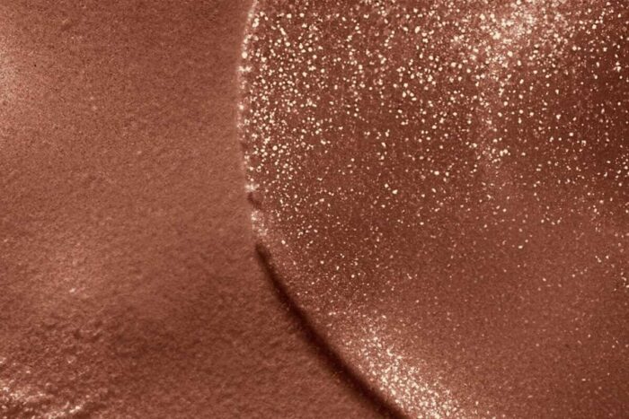 Quelle teinte d’ombre à paupières choisir pour sublimer la couleur de vos yeux ?