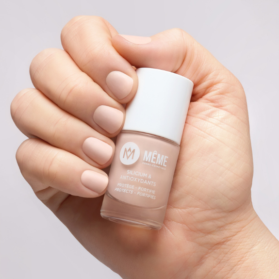 The Mat Nail polish