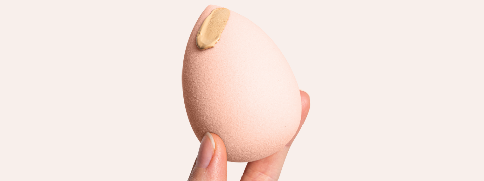 <strong>Une éponge à maquillage offerte</strong>