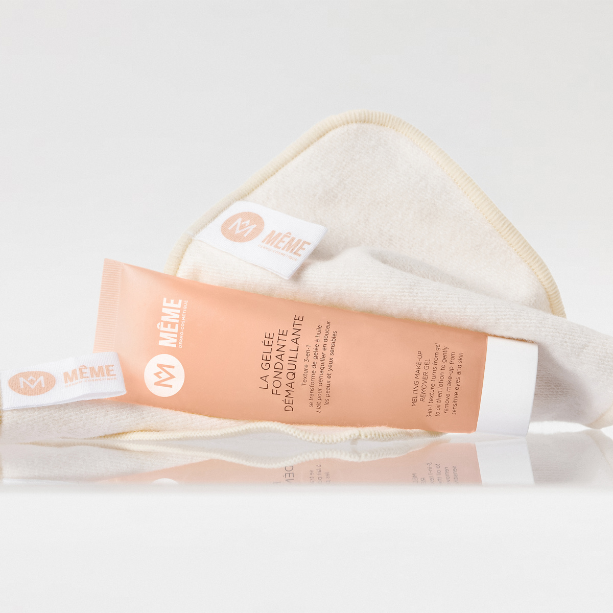 Duo de lingettes démaquillantes